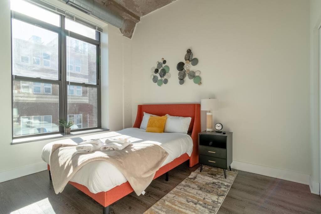 Spacious 2Br Vacation Rental With City View, Optional Parking And Gym Near Mccormick Place & Downtown Chicago Attractions المظهر الخارجي الصورة